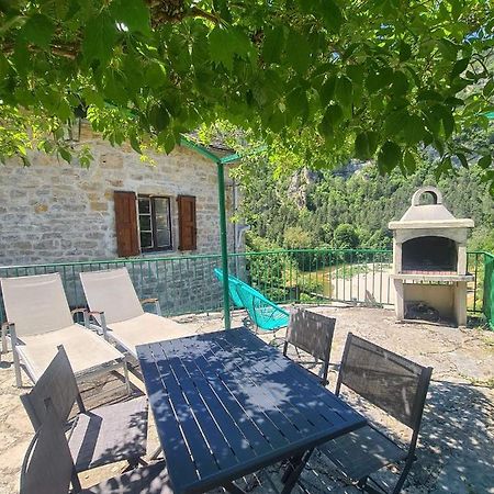 Gite La Maison De Jules Sainte-Enimie Bagian luar foto