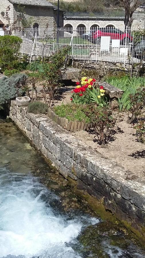 Gite La Maison De Jules Sainte-Enimie Bagian luar foto